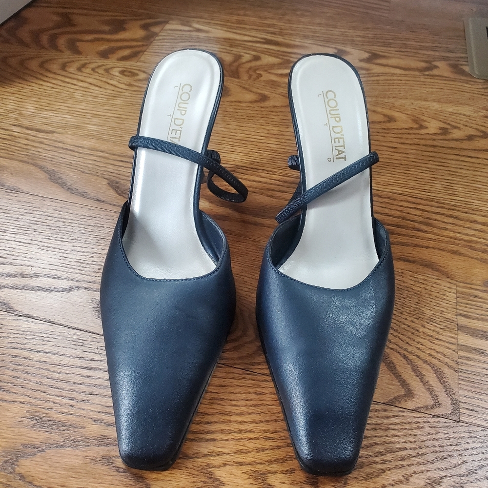 Coup D'Etat Blue Leather Square Toe 3.75" HeelsSize 8M